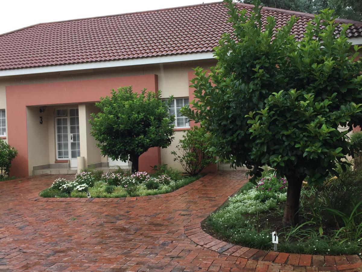 Welcome Guest House Vereeniging Esterno foto