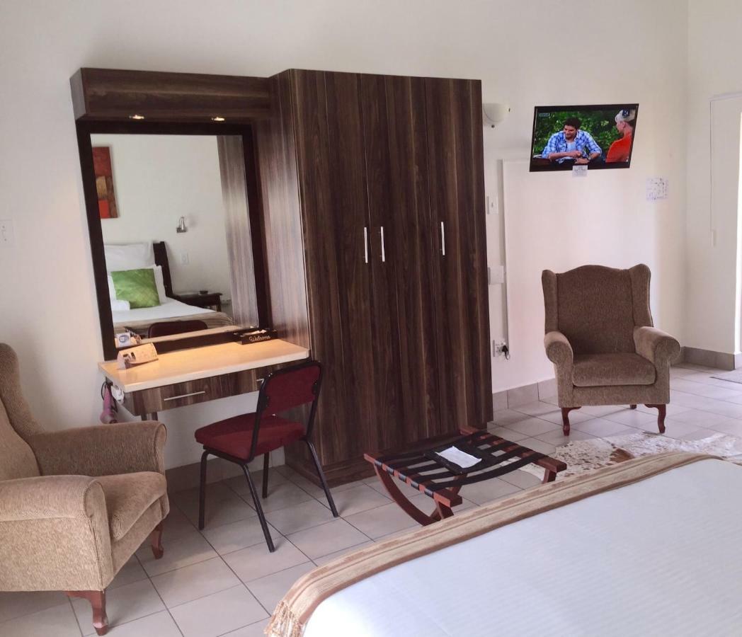 Welcome Guest House Vereeniging Esterno foto